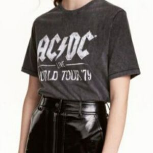 H&M AC/DC Short Sleeve Gray Graphic Band Tee Shirt